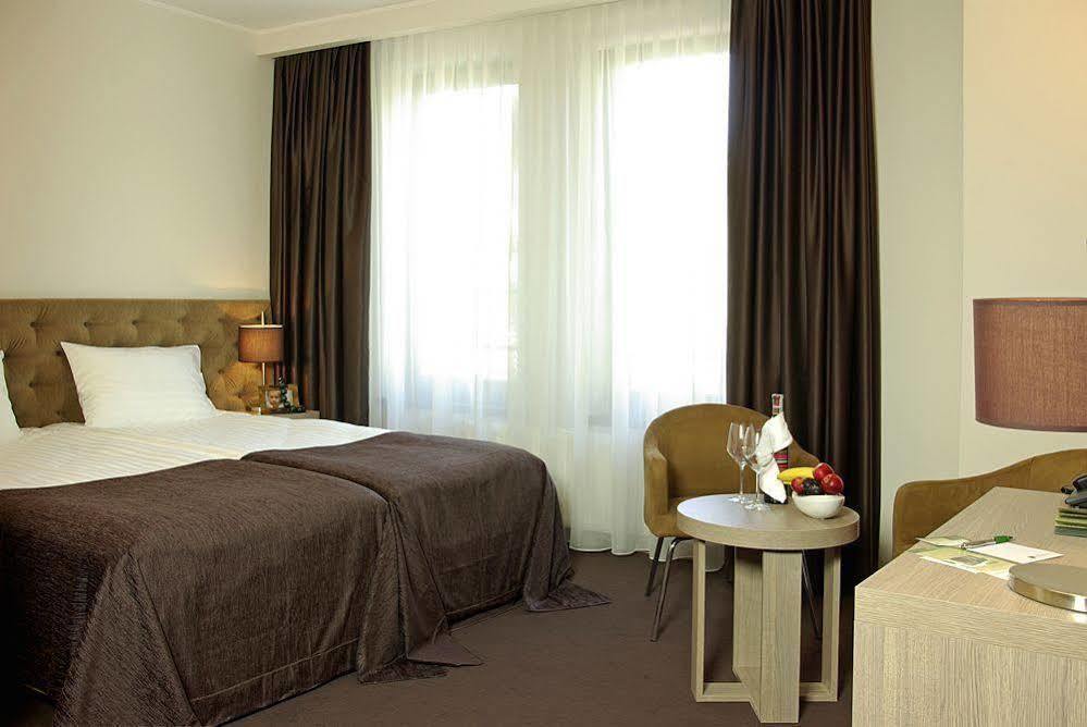 Hotel Impresja Gdansk Exterior photo